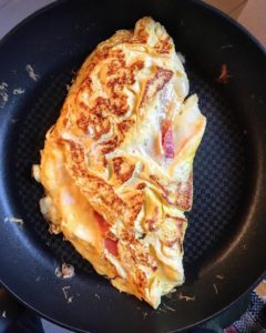 Lee más sobre el artículo Receta de tortilla de jamón serrano